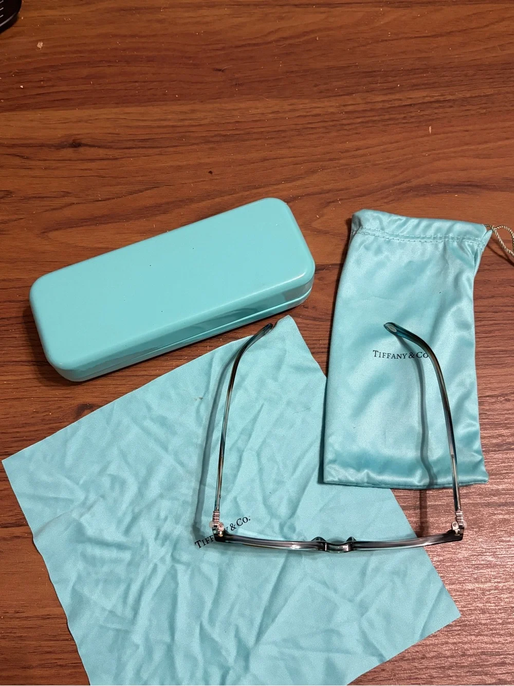 Tiffany & Co. Signature Tiffany Blue Eyeglass Case with Cloth & Pouch